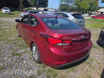 2015 Hyundai Elantra SE Sedan - miniatura 2