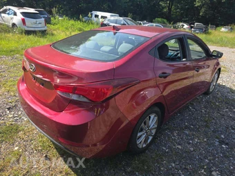 2015 Hyundai Elantra SE Sedan - miniatura 3