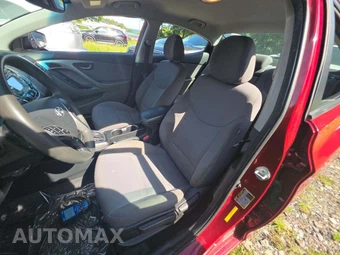 2015 Hyundai Elantra SE Sedan - miniatura 6