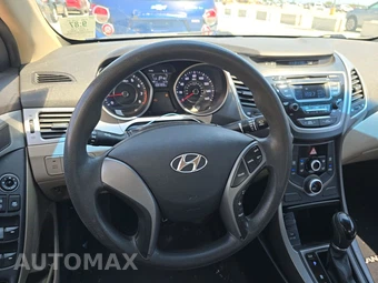 2015 Hyundai Elantra SE Sedan – miniatura 16