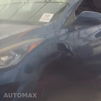 2015 Hyundai Elantra SE Sedan – miniatura 27
