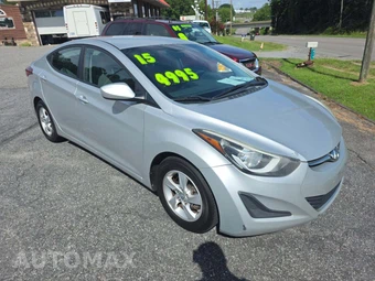 2015 Hyundai Elantra SE Sedan – miniatura 4