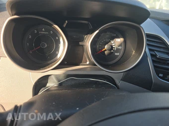 2015 Hyundai Elantra SE Sedan - miniatura 12