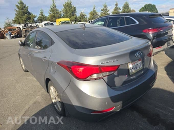 2015 Hyundai Elantra SE Sedan - miniatura 6