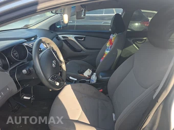 2015 Hyundai Elantra SE Sedan - miniatura 7