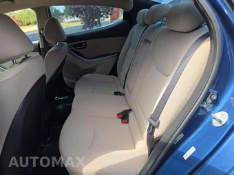 2015 Hyundai Elantra SE Sedan - miniatura 13