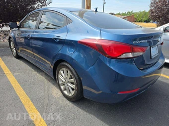 2015 Hyundai Elantra SE Sedan - miniatura 2