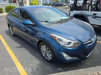 2015 Hyundai Elantra SE Sedan - miniatura 4