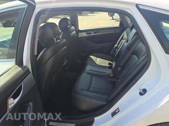 2015 Hyundai Genesis 3.8 Sedan - miniatura 10