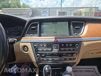 2015 Hyundai Genesis 3.8 Sedan – miniatura 10