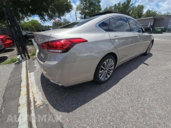 2015 Hyundai Genesis 3.8 Sedan – miniatura 3