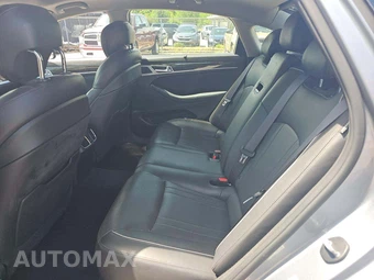 2015 Hyundai Genesis 3.8 Sedan – miniatura 10