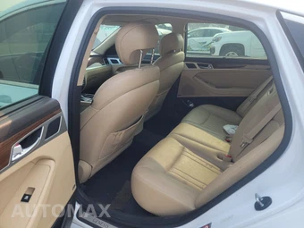 2015 Hyundai Genesis 3.8 Sedan – miniatura 13