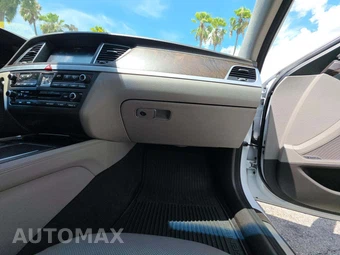 2015 Hyundai Genesis 3.8 Sedan – miniatura 16