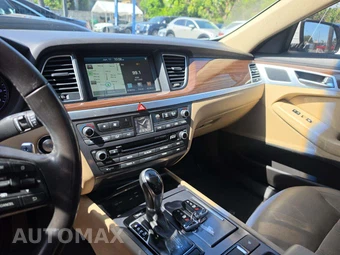 2015 Hyundai Genesis 3.8 Sedan - miniatura 10
