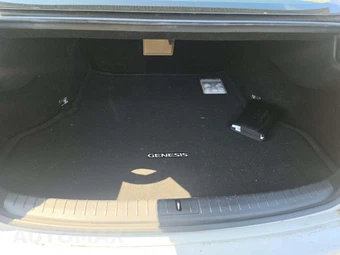 2015 Hyundai Genesis 3.8 Sedan - miniatura 14