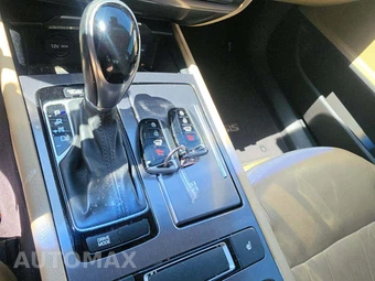 2015 Hyundai Genesis 3.8 Sedan - miniatura 8