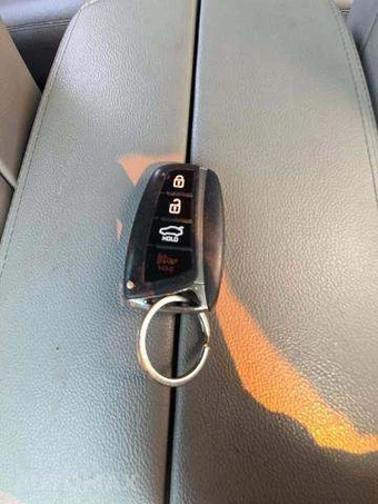 2015 Hyundai Genesis 3.8 Sedan - miniatura 8