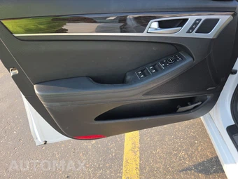 2015 Hyundai Genesis 3.8 Sedan - miniatura 9