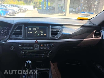 2015 Hyundai Genesis 3.8 Sedan – miniatura 7