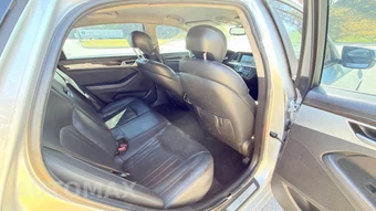 2015 Hyundai Genesis 3.8 Sedan - miniatura 10