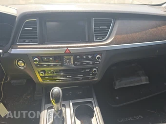 2015 Hyundai Genesis 5.0 Sedan – miniatura 11