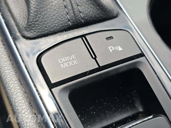 2015 Hyundai Sonata Limited – miniatura 26