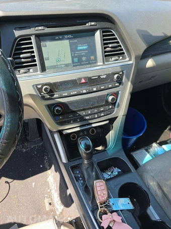 2015 Hyundai Sonata Limited – miniatura 10