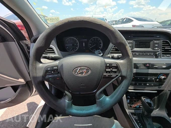 2015 Hyundai Sonata SE – miniatura 10