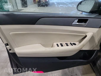 2015 Hyundai Sonata SE - miniatura 9