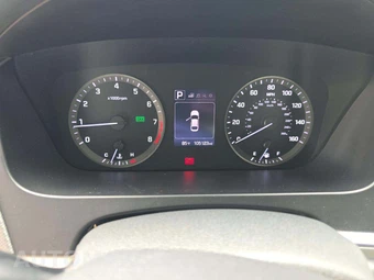 2015 Hyundai Sonata SE - miniatura 9