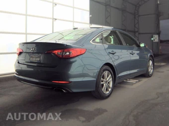 2015 Hyundai Sonata SE – miniatura 4