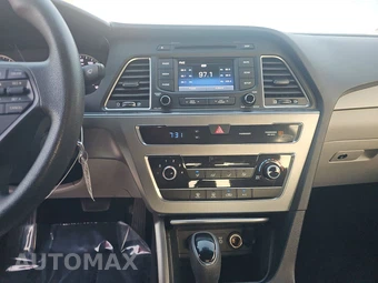 2015 Hyundai Sonata SE - miniatura 11
