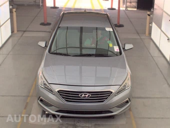 2015 Hyundai Sonata SE - miniatura 2