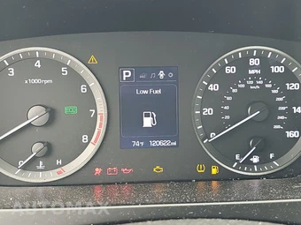 2015 Hyundai Sonata SE – miniatura 12
