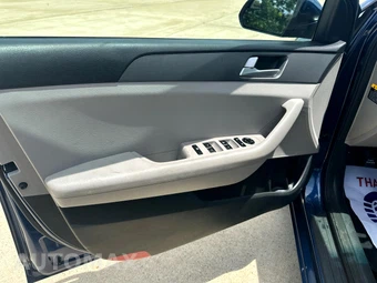 2015 Hyundai Sonata SE - miniatura 32