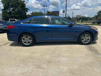 2015 Hyundai Sonata SE - miniatura 4
