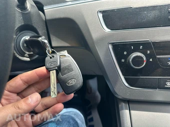 2015 Hyundai Sonata SE - miniatura 45