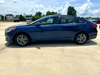 2015 Hyundai Sonata SE - miniatura 8