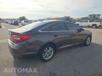 2015 Hyundai Sonata SE - miniatura 4