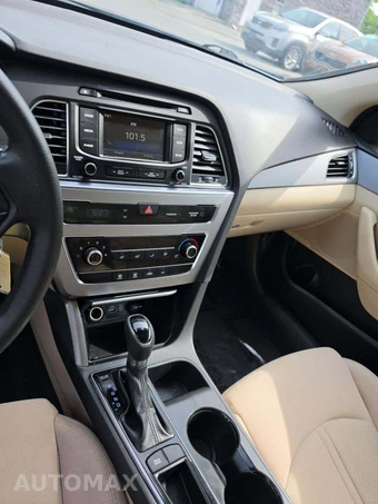 2015 Hyundai Sonata SE – miniatura 10
