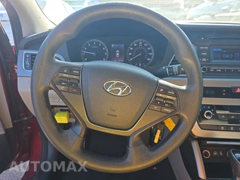 2015 Hyundai Sonata SE – miniatura 10