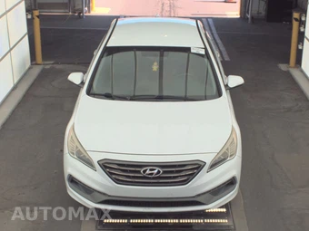 2015 Hyundai Sonata Sport – miniatura 2