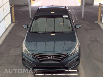2015 Hyundai Sonata Sport - miniatura 2