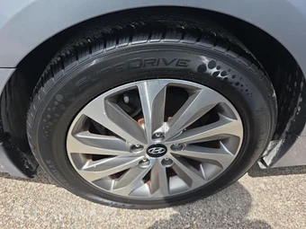 2015 Hyundai Sonata Sport – miniatura 10