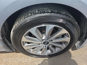 2015 Hyundai Sonata Sport – miniatura 9