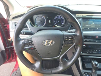 2015 Hyundai Sonata Sport - miniatura 10