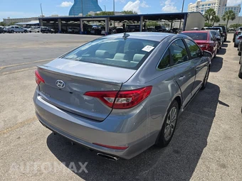 2015 Hyundai Sonata Sport – miniatura 4