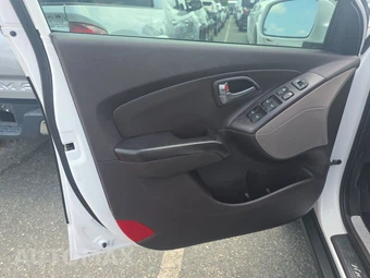2015 Hyundai Tucson Limited – miniatura 9