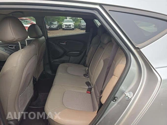 2015 Hyundai Tucson SE – miniatura 13